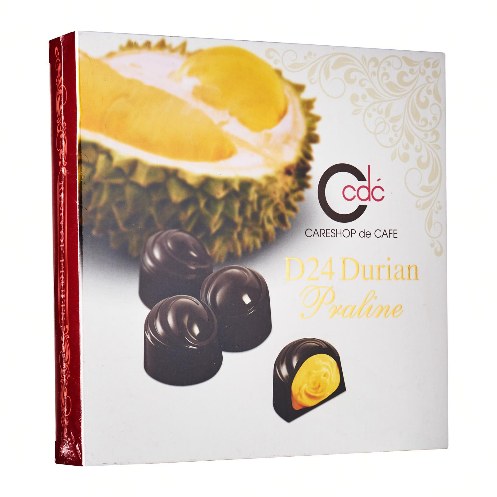 Using pure D24 durian from the best plantation in Malaysia, the durian filling is wrapped around by pure dark chocolate.
